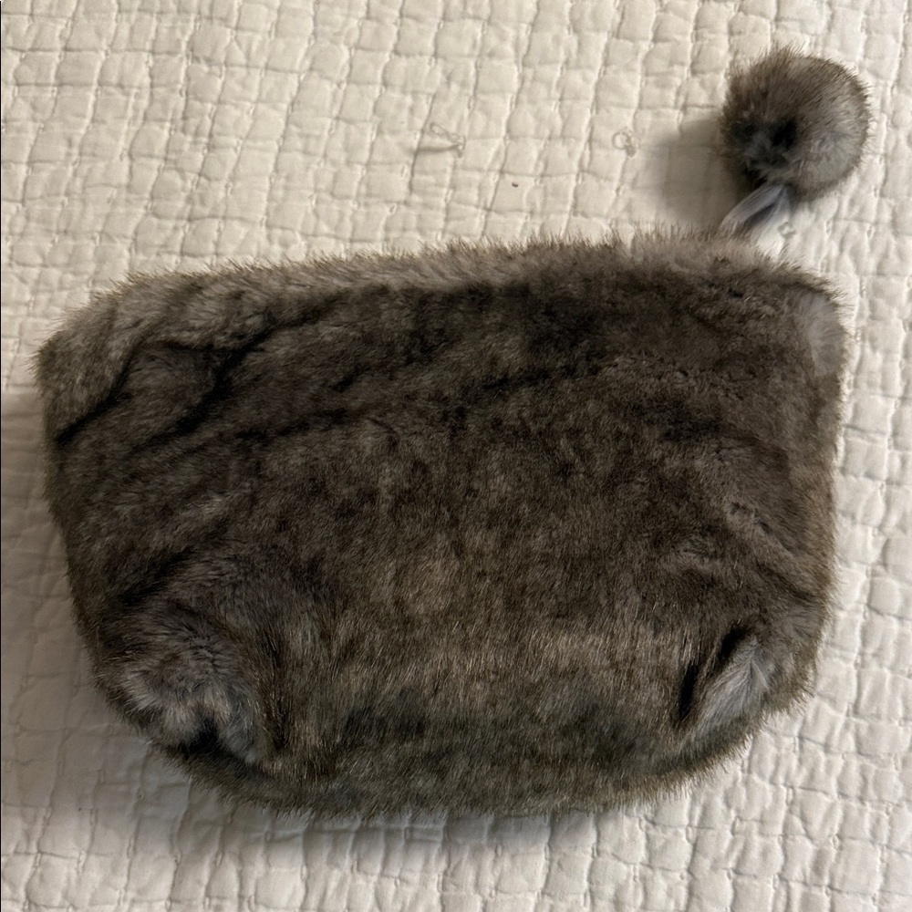 Faux Fur Pom-Pom Clutch in Smoky Gray